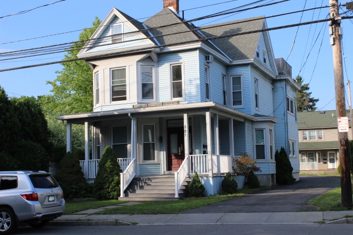 Primary Photo - 227 Pawling Ave