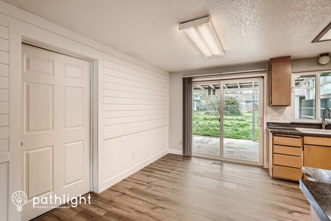 Building Photo - 1020 S 76Th Street, Tacoma, WA, 98408