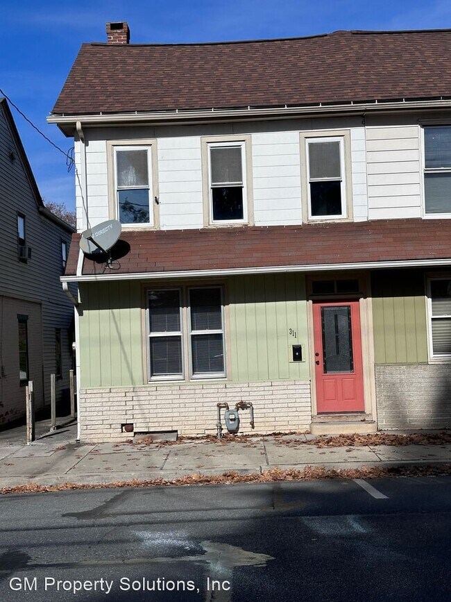 Foto del edificio - 2 br, 1 bath House - 311 E Main St