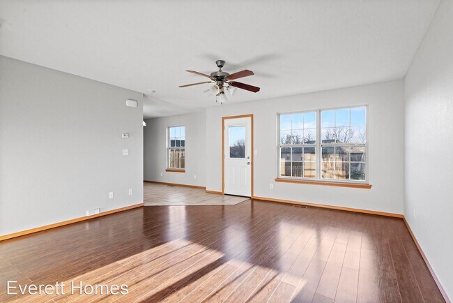 Building Photo - 3 br, 2 bath House - 3338 S Hillcrest Ave