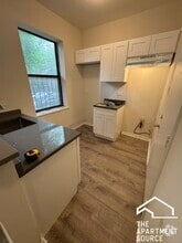 Building Photo - 7728 N Marshfield Ave