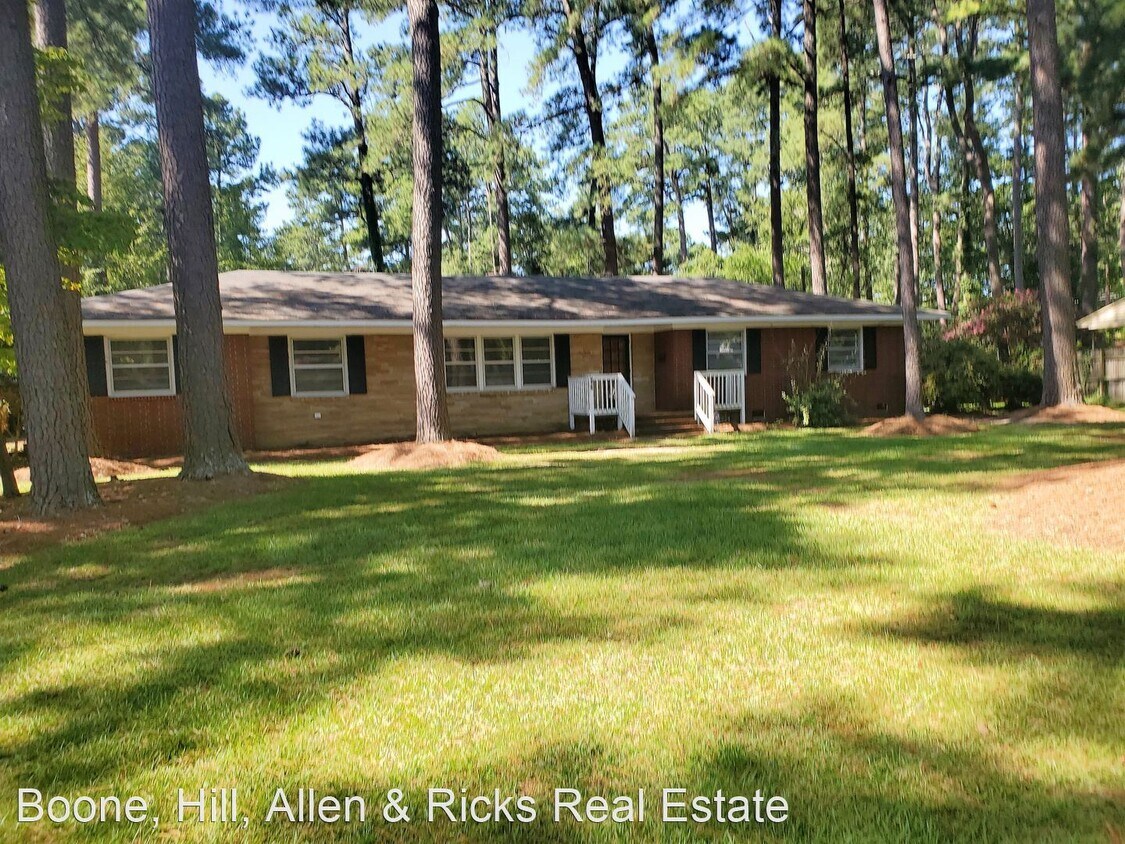 Primary Photo - 4 br, 2 bath House - 407 Oakdale Road