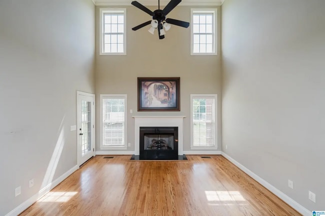 Building Photo - 545 Legacy Dr