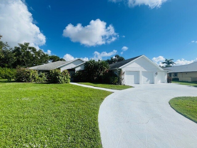 Foto del edificio - 5638 Country Lakes Dr