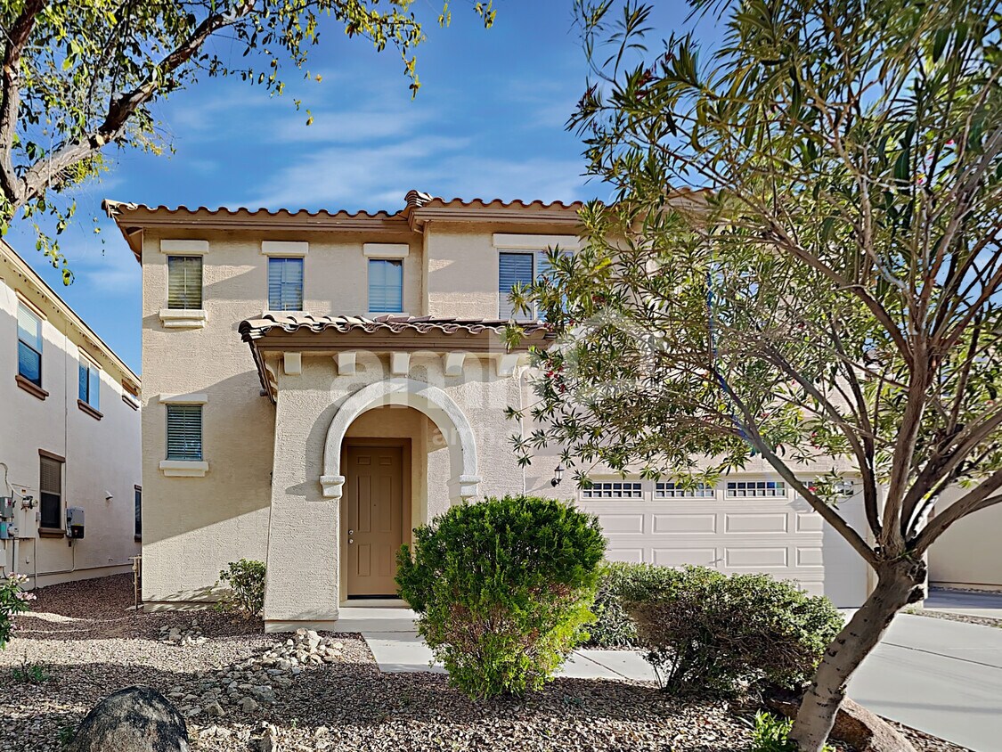 Foto principal - 15424 W Poinsettia Drive