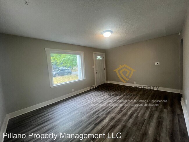 Foto del edificio - 2 br, 1 bath House - 400 E 35th St