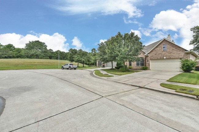 Foto del edificio - 10207 Eagle Hollow Dr