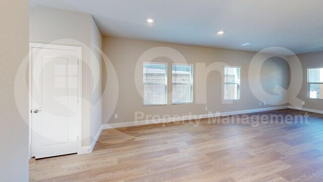Foto del edificio - 504 Willet Dr