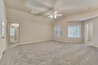 Building Photo - 7 Raindance Ct