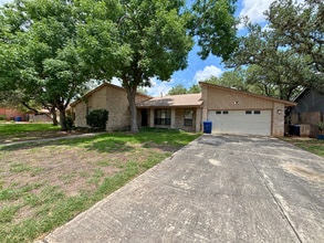 Building Photo - 4647 Green Willow Woods