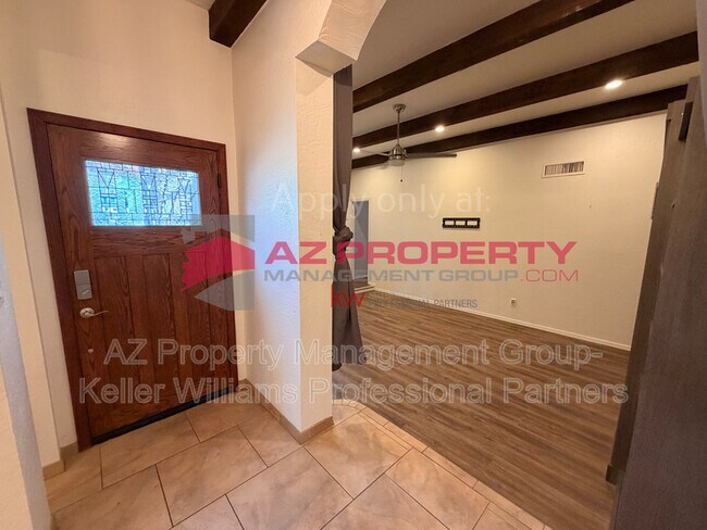 Foto del edificio - 12817 N 1st St