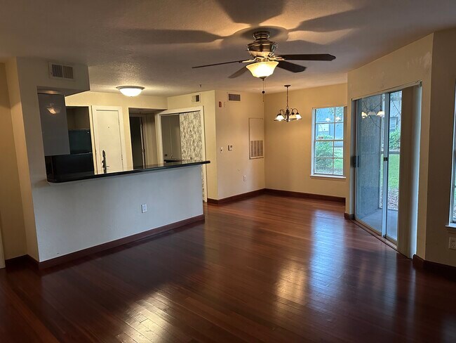 Foto del edificio - 13012 Arbor Isle Dr