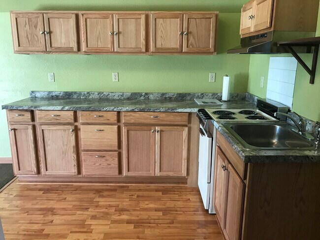 New Kitchen - 930 Billy Frank Jr St