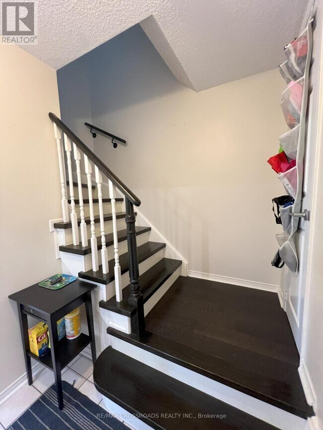 Photo du bâtiment - 51 Hood Crescent