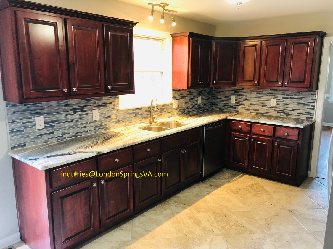 Foto principal - 3220 Glenview Ave