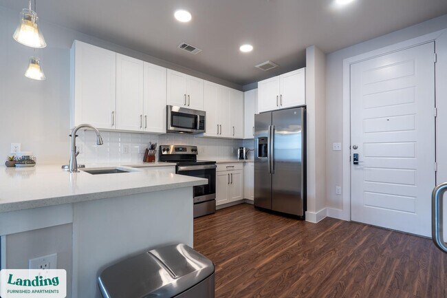 Foto del edificio - 15950 Chase Hill Blvd