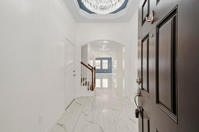 Foto del edificio - 21635 Alta Peak Way