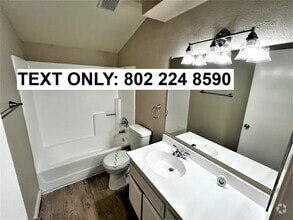 Building Photo - 14847 Mission Glen Ln