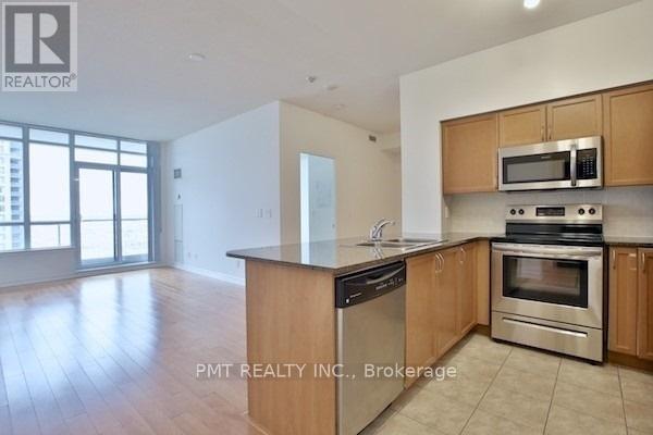 Building Photo - 388-2388 Prince of Wales Dr