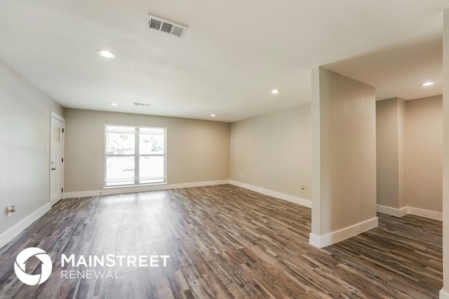 Foto del edificio - 2721 Northview Pl