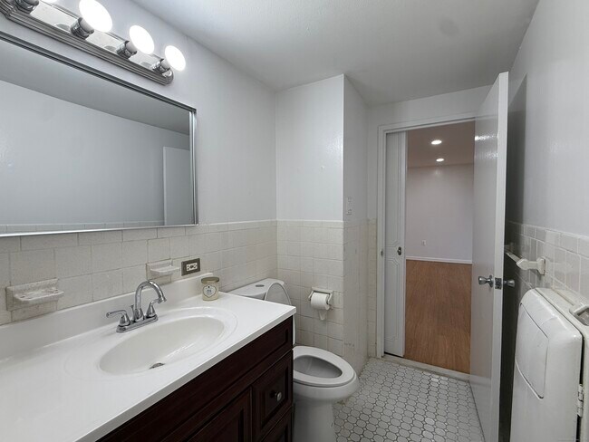 Foto del edificio - 30 Woodland St
