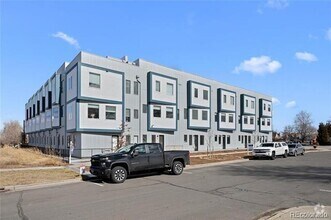 Building Photo - 3101 W 47th Ave