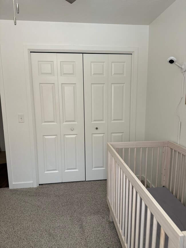 Building Photo - 357 S 6150 W