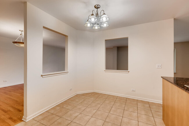 Building Photo - 2637 Chelsey St