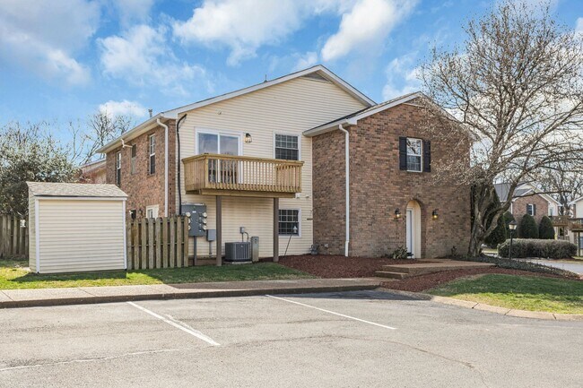 Foto del edificio - Nashville Condo 6 miles to downtown 2BR/2B...