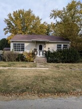 Building Photo - 600 E Jefferson Ave