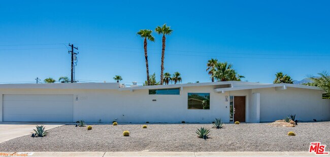 Building Photo - 2287 E Hildy Ln
