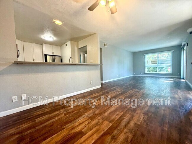 Foto del edificio - 25652 Rimgate Dr