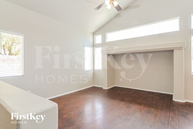 Foto del edificio - 6114 Highland Gardens Drive