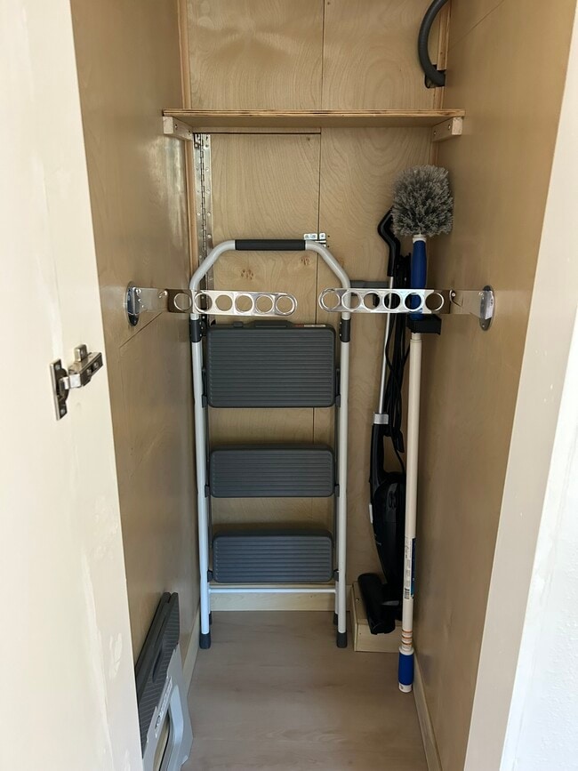 Foto del edificio - 3440 SW Falcon St