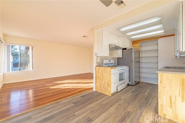 Foto del edificio - 1454 Countrywood Ave