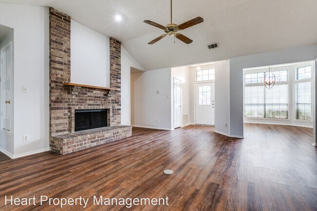 Foto del edificio - 3 br, 2 bath House - 705 Yosemite Trl