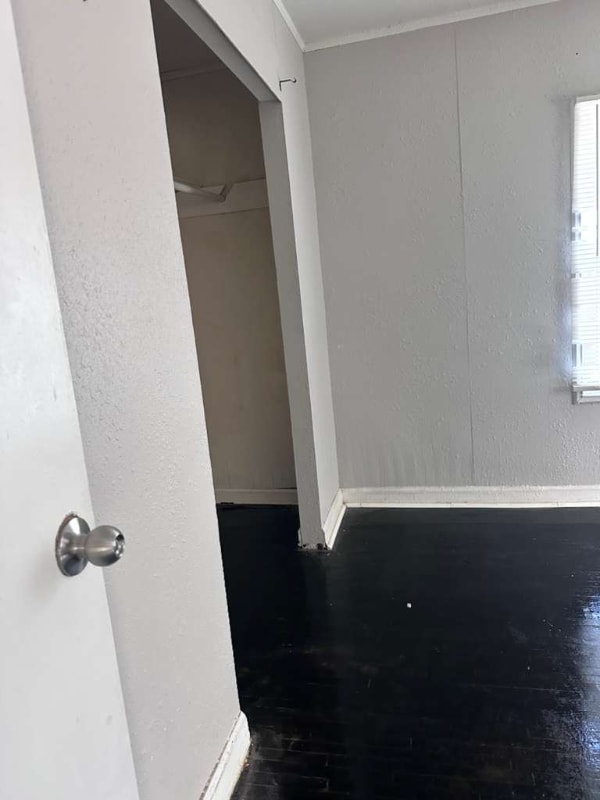 Building Photo - 5134 Hillburn Dr