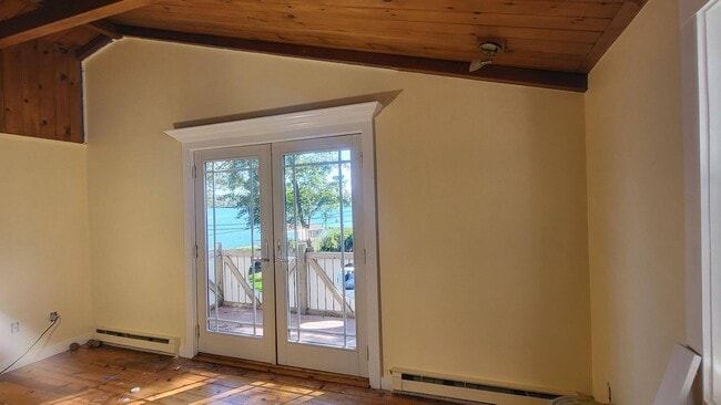 Photo - 18 Sawdy Pond Ave House