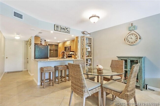 Foto del edificio - 10600 S Ocean Dr