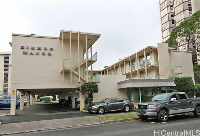 Building Photo - 920 Kaheka St