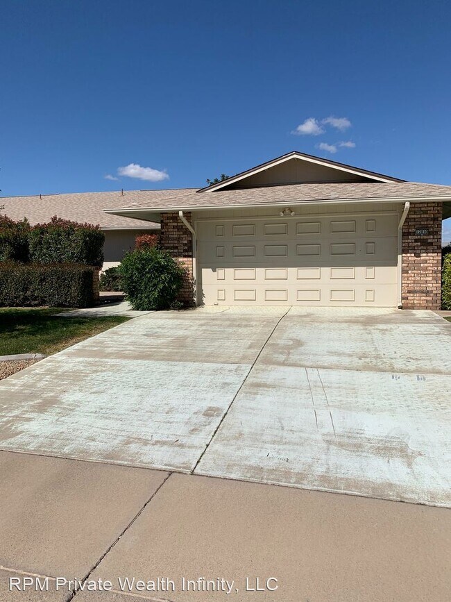 Building Photo - 12810 W Shadow Hills Dr