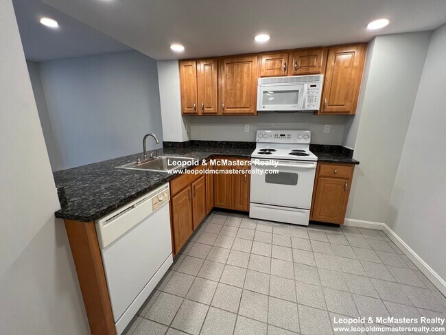 Foto del edificio - 35 Queensberry St