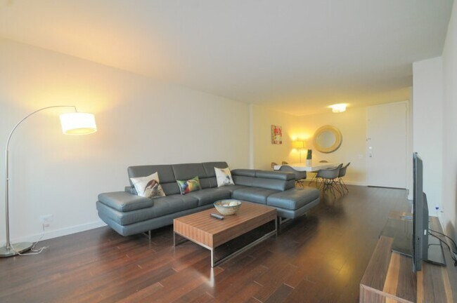 Building Photo - 401 East 34th Street