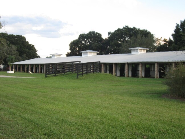 Building Photo - 6555 SW 66th St