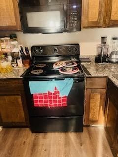 Building Photo - 9837 Walnut St