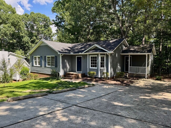 Foto del edificio - 3313 Bearskin Ct