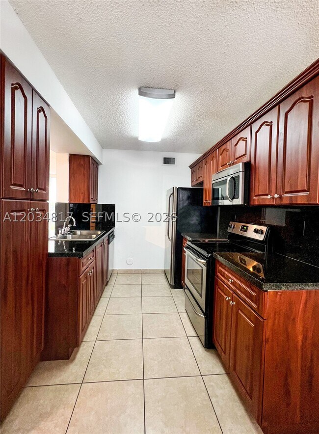 Building Photo - 9767 NW 46th Terrace