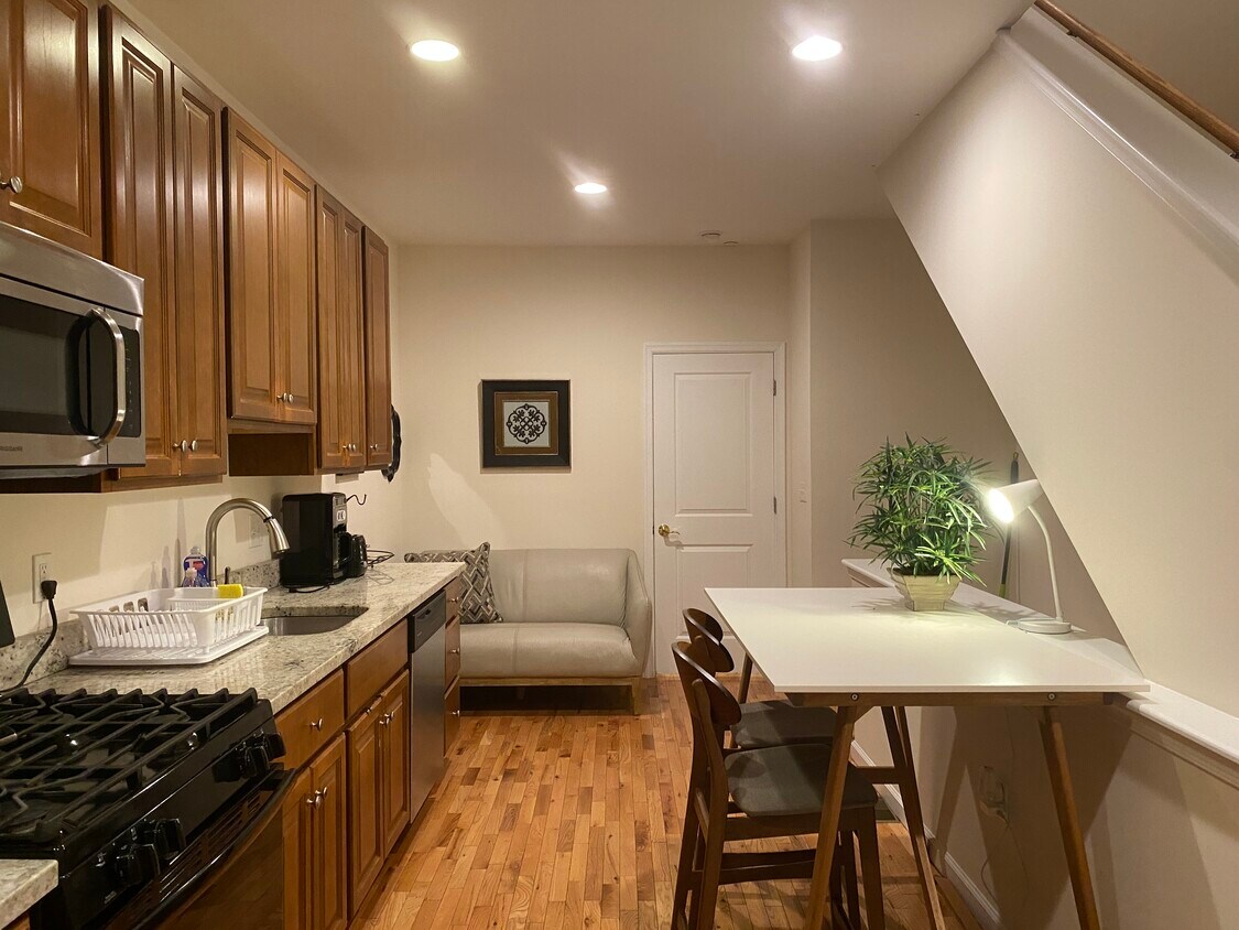 Foto principal - 425 N Holly St