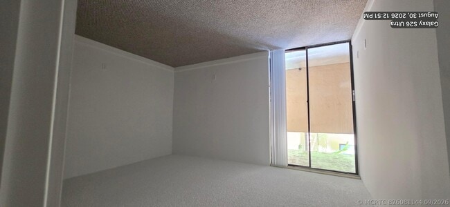 Building Photo - 10500 SW 108th Ave