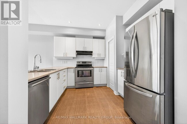 Building Photo - 190 Mattingly Way